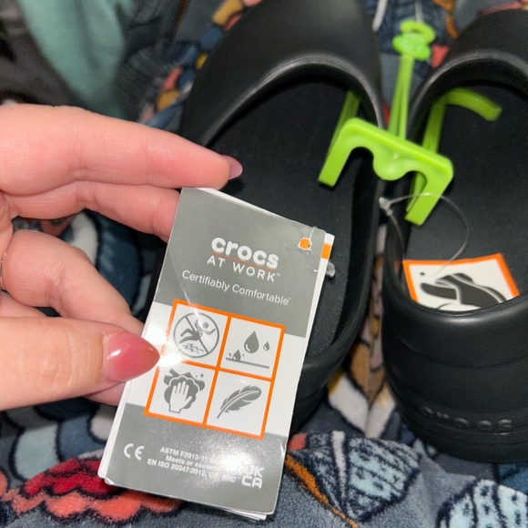 NWT CROCS size 11 Women's Neria Pro II Work Clogs - Picture 3 of 8